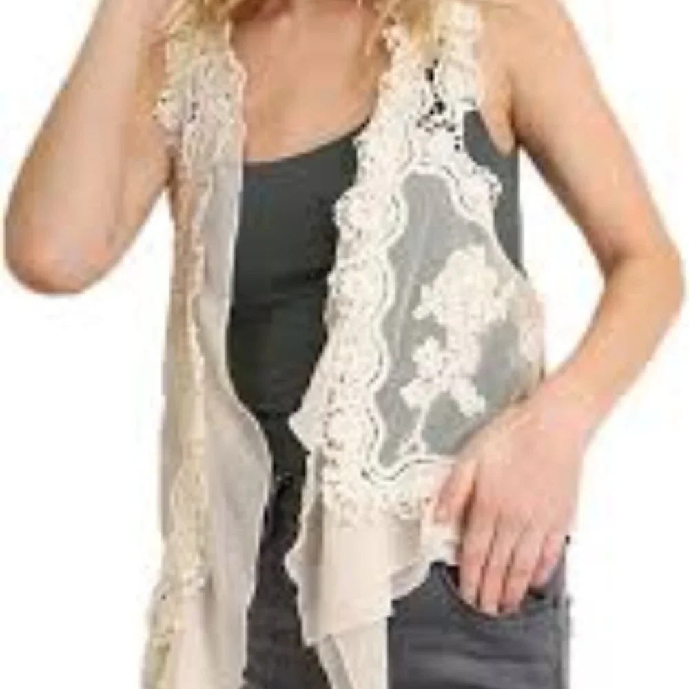 Umgee Women's Boho Style Lace Ruffle Crop Vest S/M - Picture 2 of 10